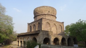 कुतुब शाही राजवंश के समाधि स्थल         